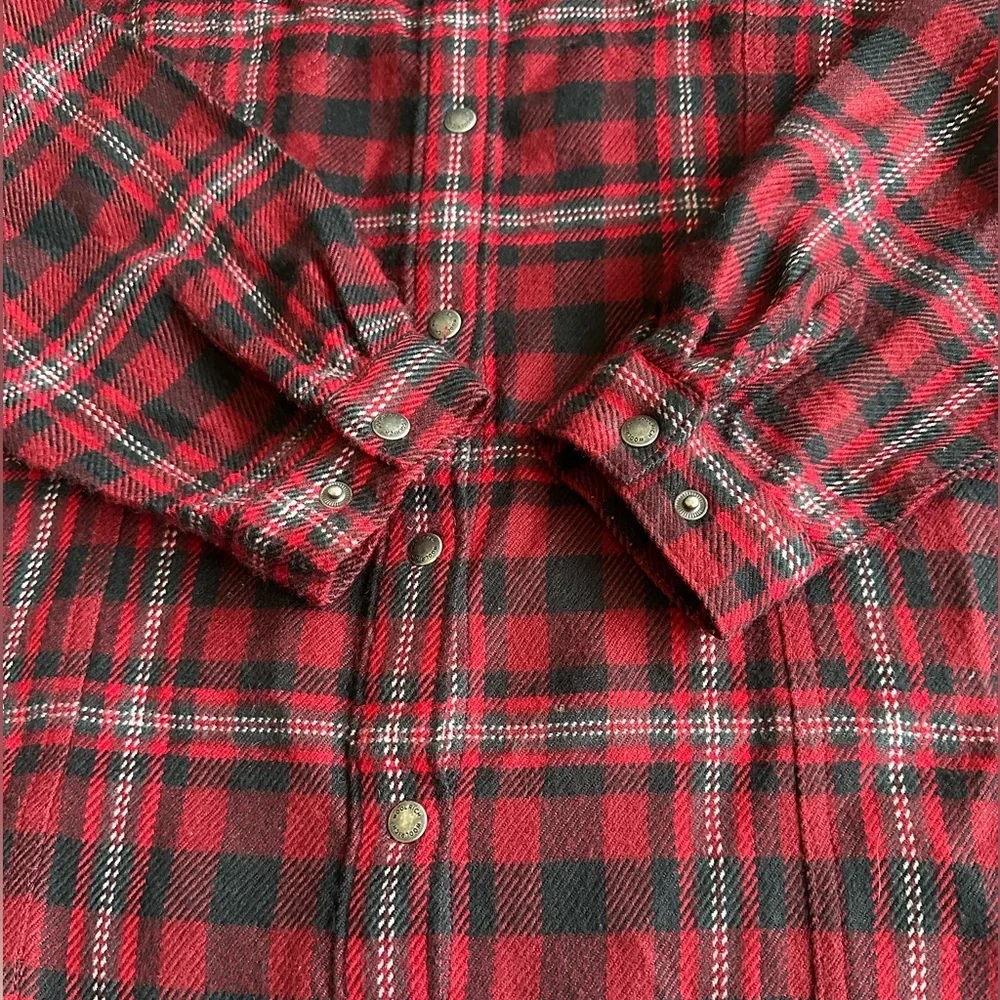 Woolrich Women’s Long sleeve Deep Ruby Plaid Soft Button Up Shirt size Small - Picture 5 of 12